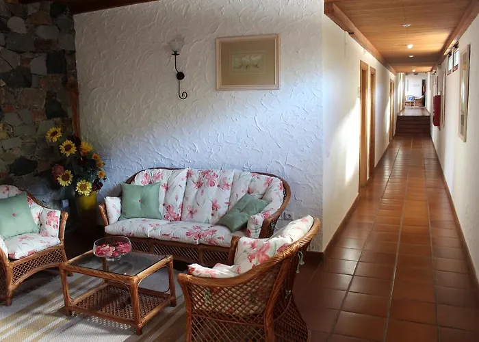 Quinta Do Serrado Hotel