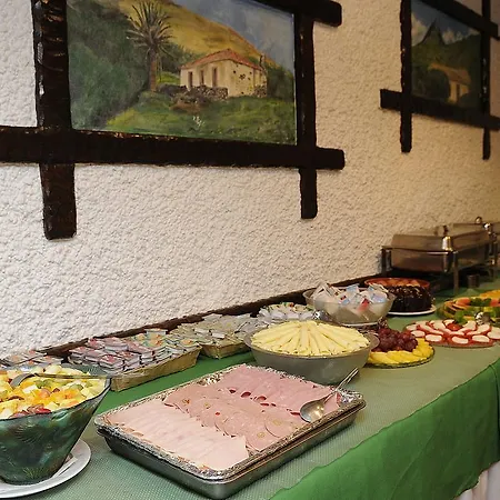 ホテル Quinta Do Serrado 4*