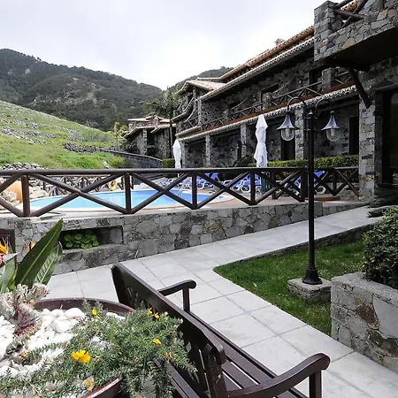 Quinta Do Serrado 4*