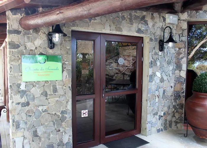 Hotell Quinta Do Serrado